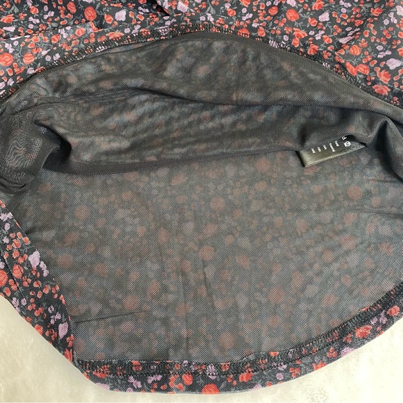 Maeve Floral Ballon Shoudlers Bell Sleeves Top with Lace Detail Size M - Picture 11 of 17